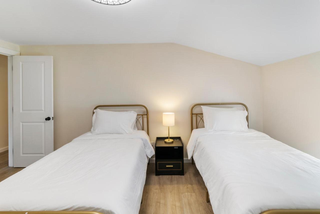 Fantastic Retreat 5Min From Village With Media Room, Ac And Sauna! Stowe Ngoại thất bức ảnh